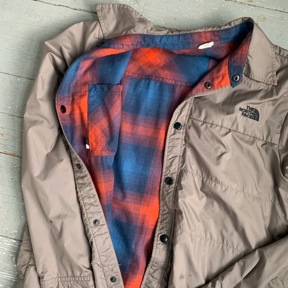 North Face Reversible Rain/Flannel Jacket - Picture 1 of 4
